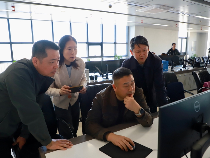 2025年4月2日，石安分公司云端巡查再发力（右一：党委书记陈园明）